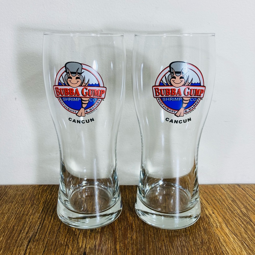 Bubba Gump Shrimp Co Collectible Tall Beer Glasses Cancun Set of 2
